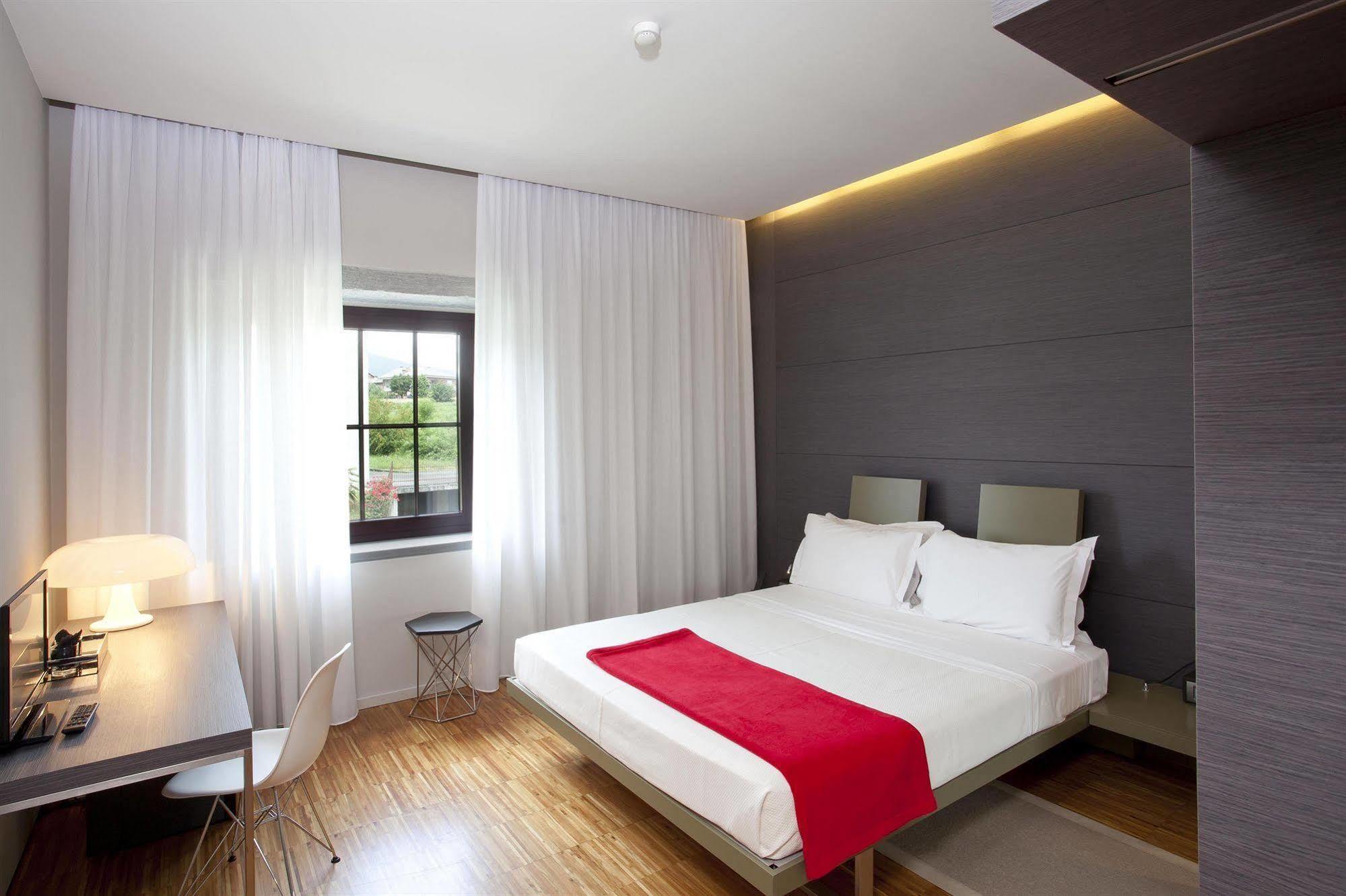 Alter Hotel Barge Bagian luar foto