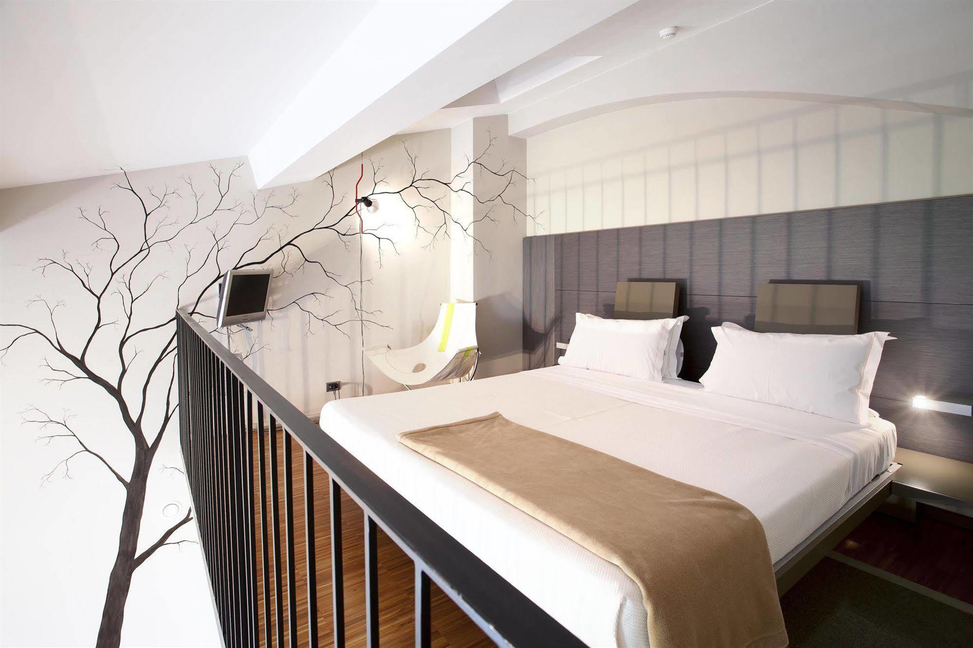 Alter Hotel Barge Bagian luar foto